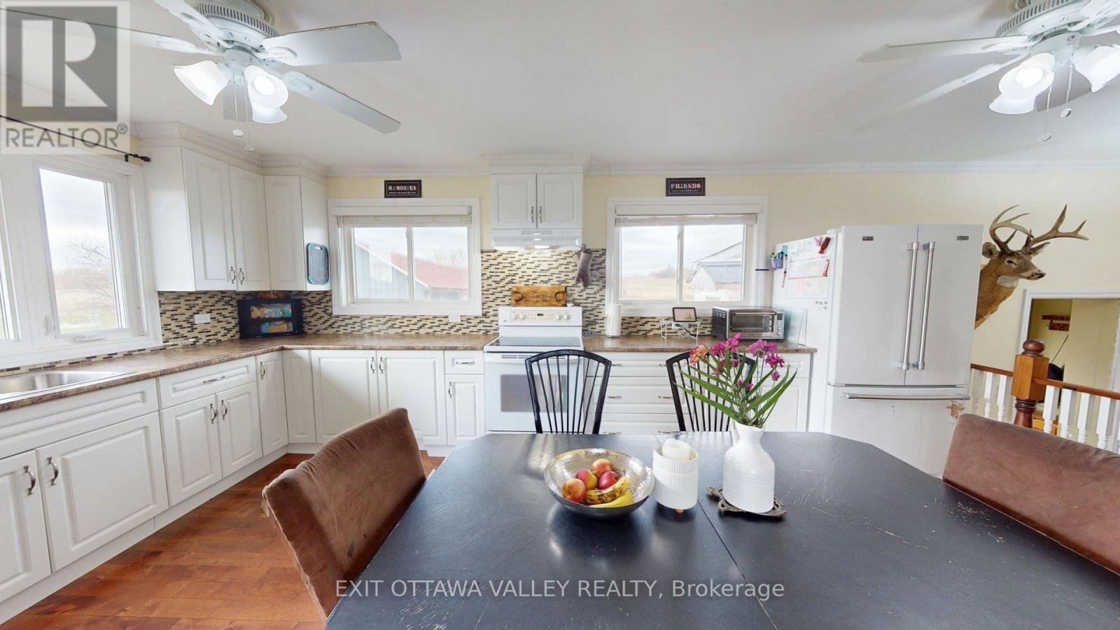 2047 Lapasse Road, Whitewater Region, Ontario  K0J 1C0 - Photo 10 - X12107047
