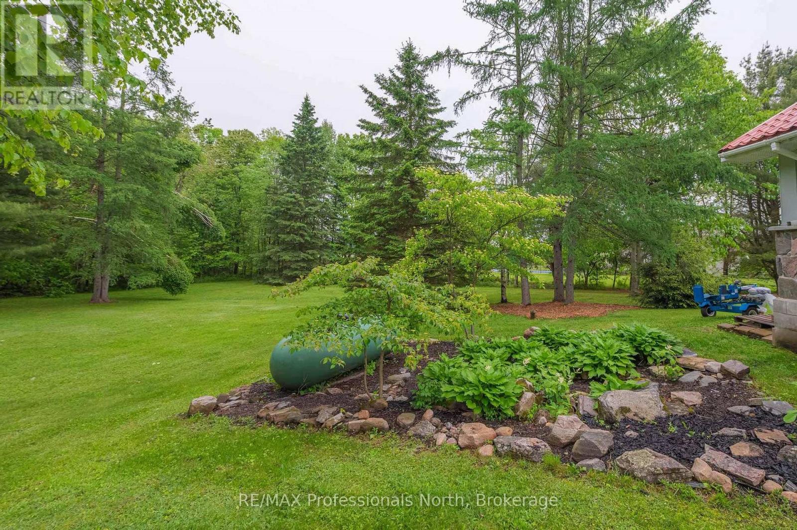 1006 Tennyson Road, Minden Hills, Ontario  K0M 2K0 - Photo 13 - X12206061