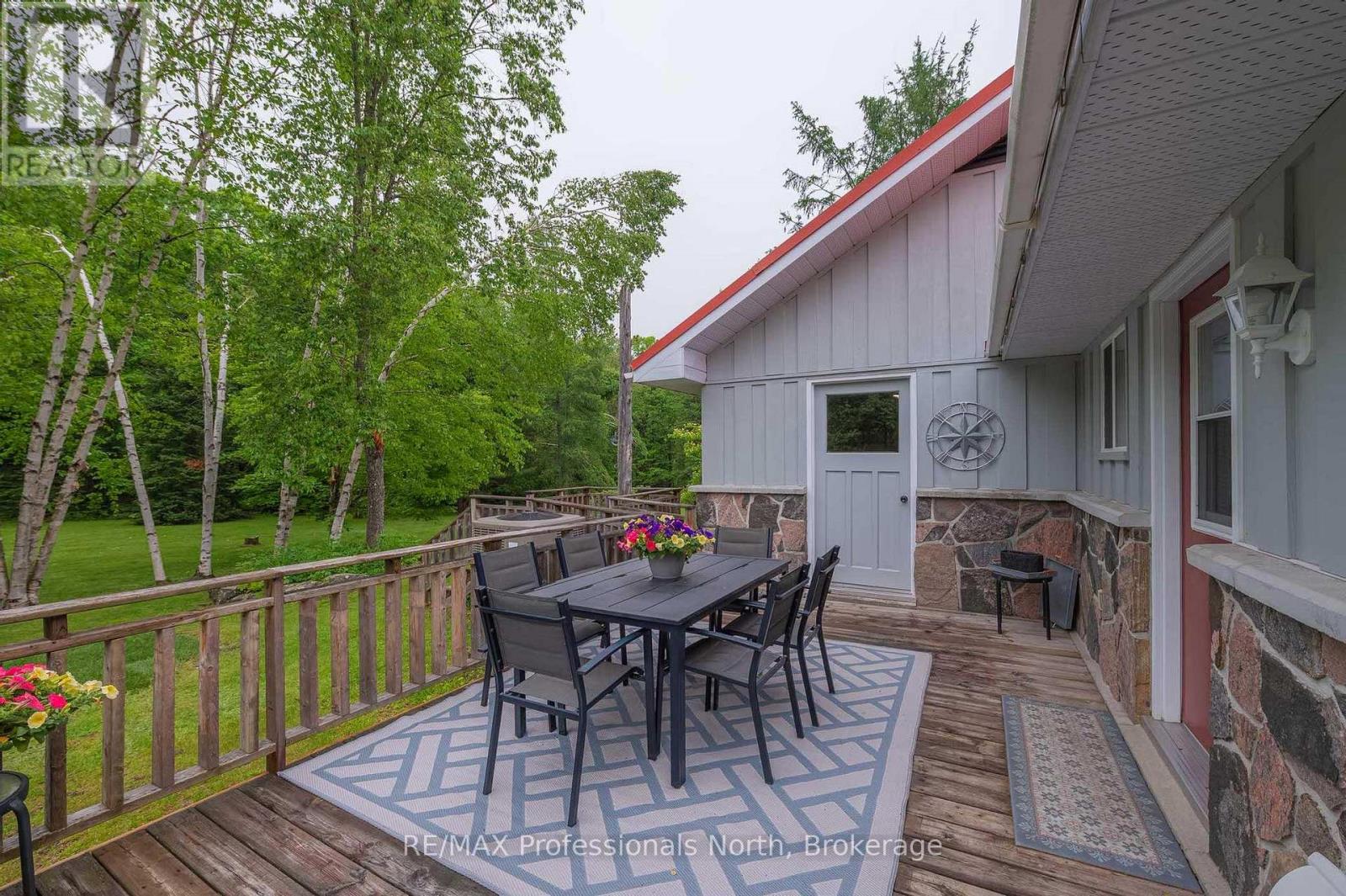 1006 Tennyson Road, Minden Hills, Ontario  K0M 2K0 - Photo 14 - X12206061
