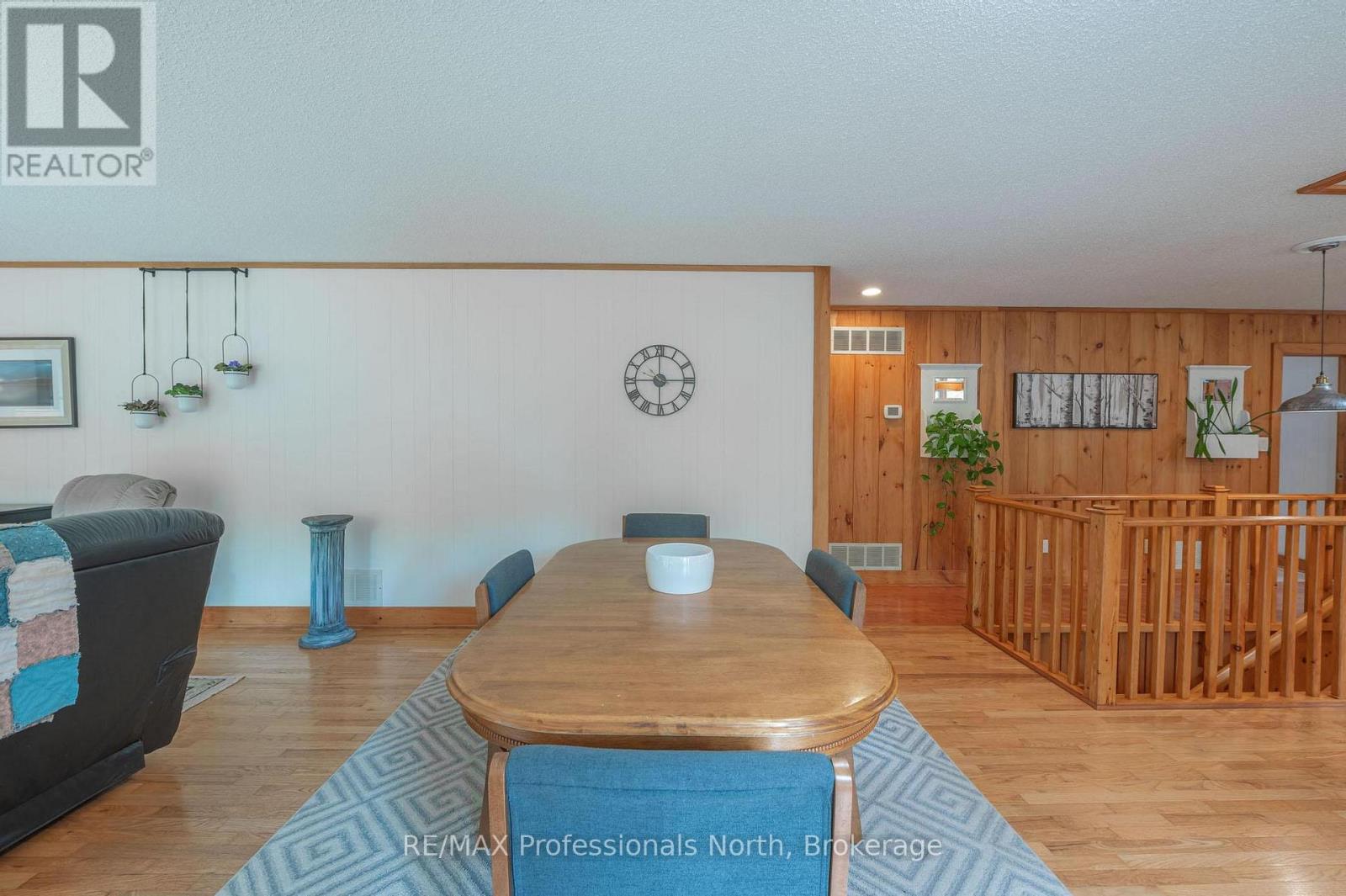 1006 Tennyson Road, Minden Hills, Ontario  K0M 2K0 - Photo 19 - X12206061