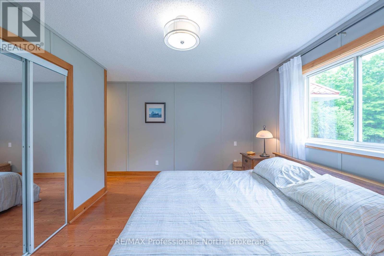 1006 Tennyson Road, Minden Hills, Ontario  K0M 2K0 - Photo 41 - X12206061