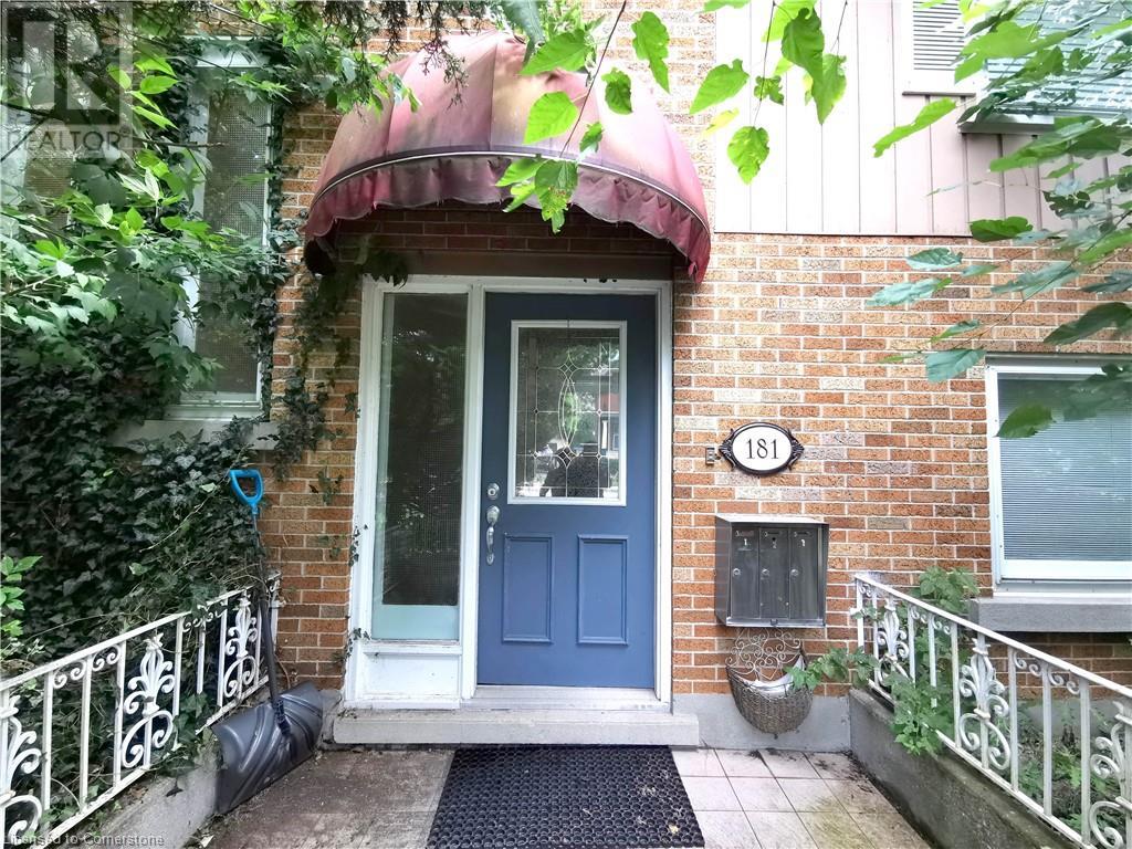 181 N Queen Street N, Kitchener, Ontario N2H 2H8 - Photo 2 - 40738884