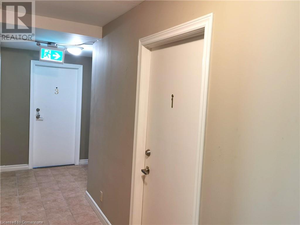 181 N Queen Street N, Kitchener, Ontario N2H 2H8 - Photo 9 - 40738884