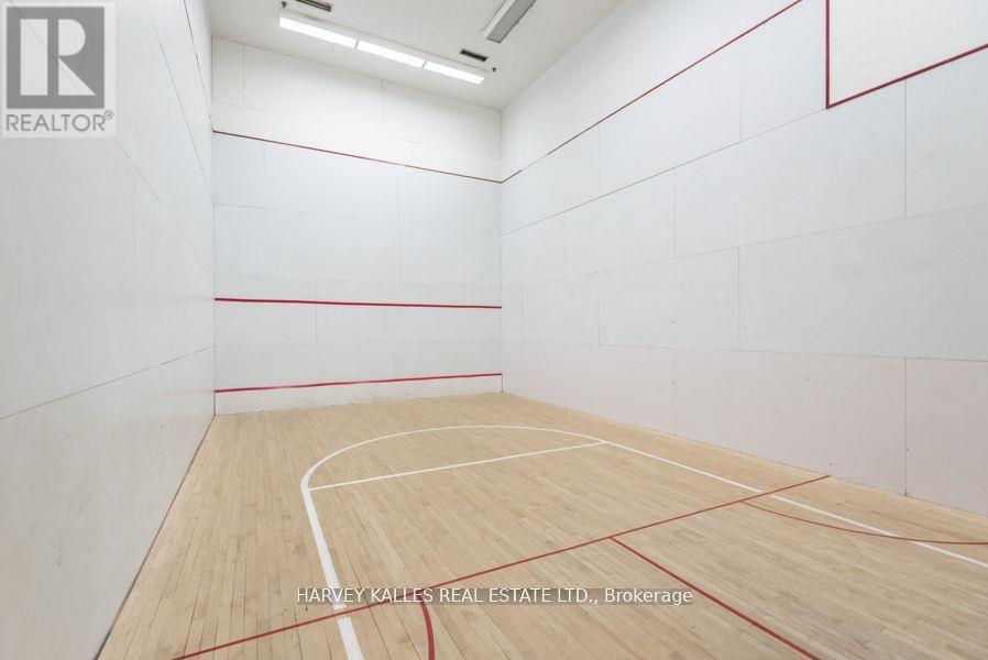 2507 - 77 Harbour Square, Toronto, Ontario  M5J 2S2 - Photo 21 - C12205388