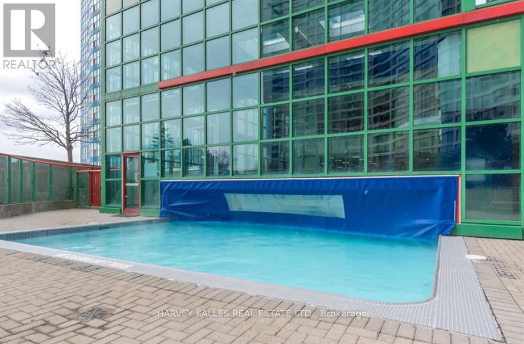 2507 - 77 Harbour Square, Toronto, Ontario  M5J 2S2 - Photo 25 - C12205388