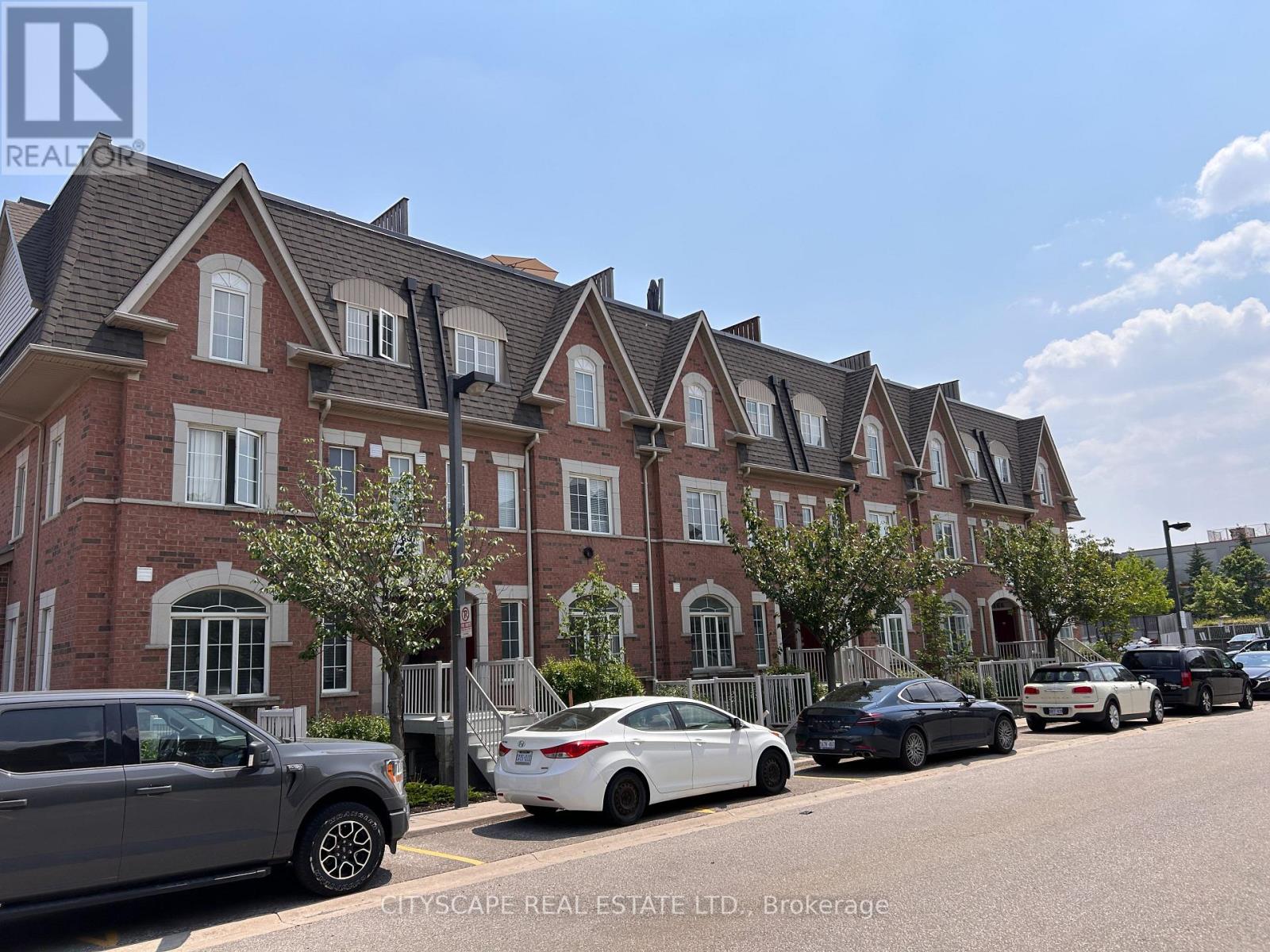 154 - 601 Shoreline Drive, Mississauga, Ontario  L5B 4K3 - Photo 2 - W12197190