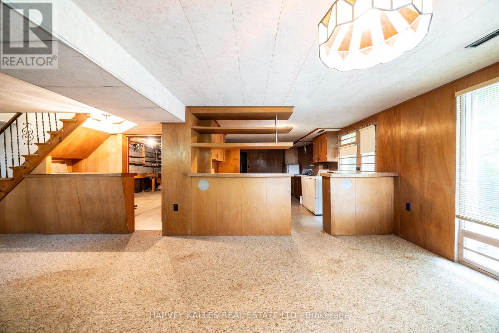 17 Munro Boulevard, Toronto (St. Andrew-Windfields), Ontario  M2L 1C1 - Photo 20 - C12206005