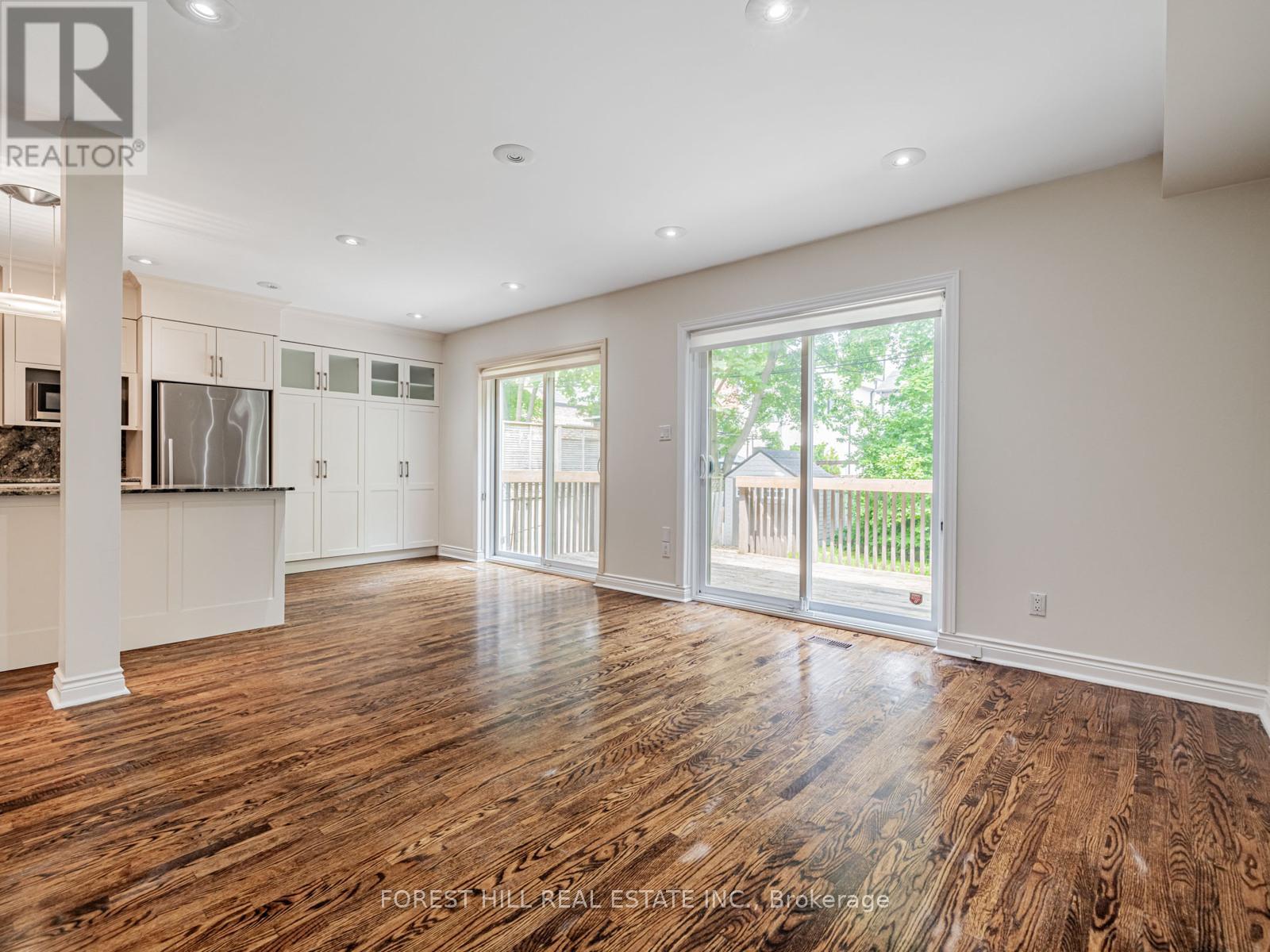 45 WESTOVER HILL ROAD Toronto (Humewood-Cedarvale), ON M6C 3J6