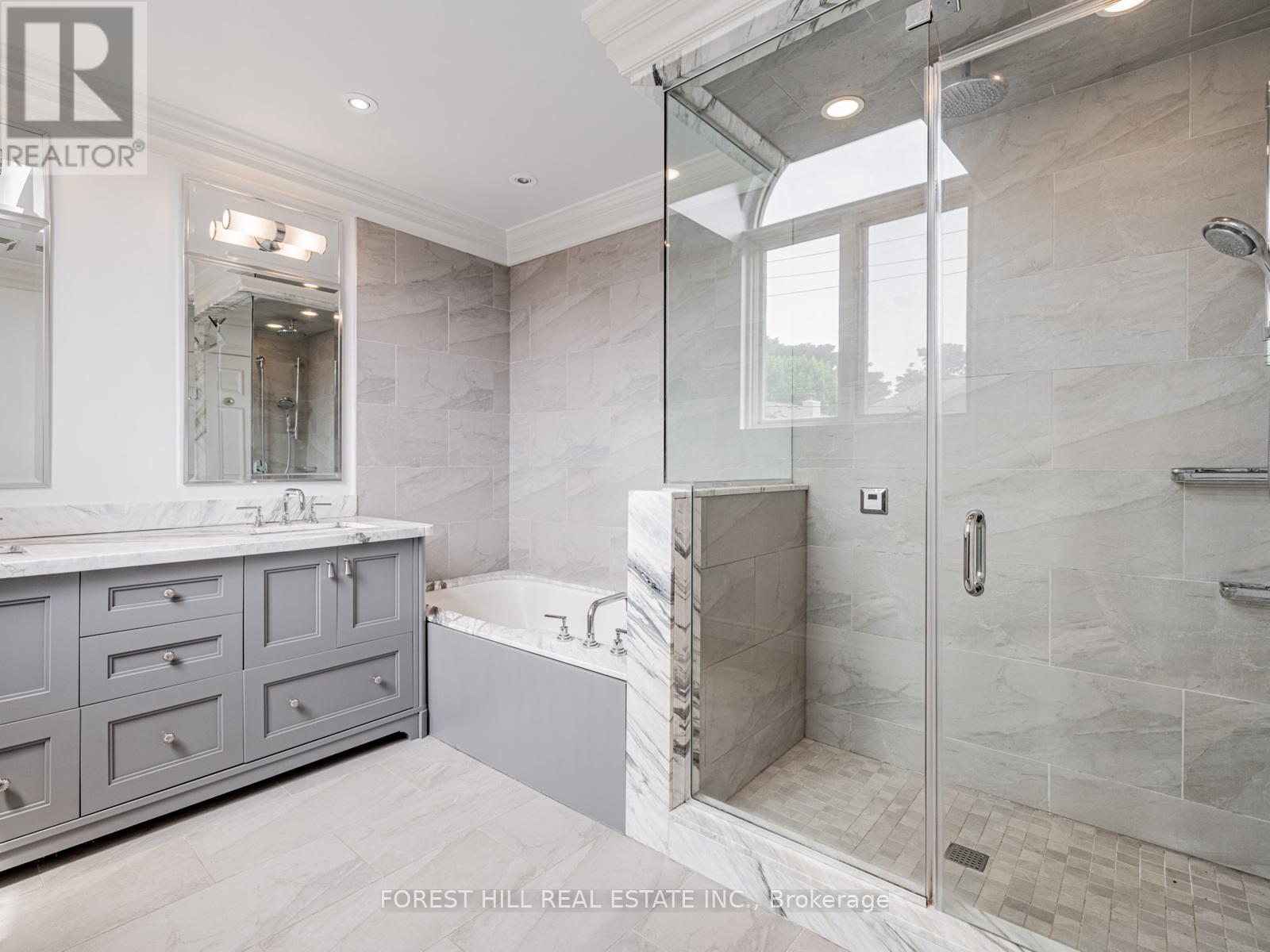 45 WESTOVER HILL ROAD Toronto (Humewood-Cedarvale), ON M6C 3J6