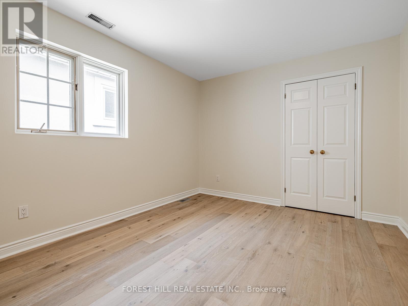 45 WESTOVER HILL ROAD Toronto (Humewood-Cedarvale), ON M6C 3J6