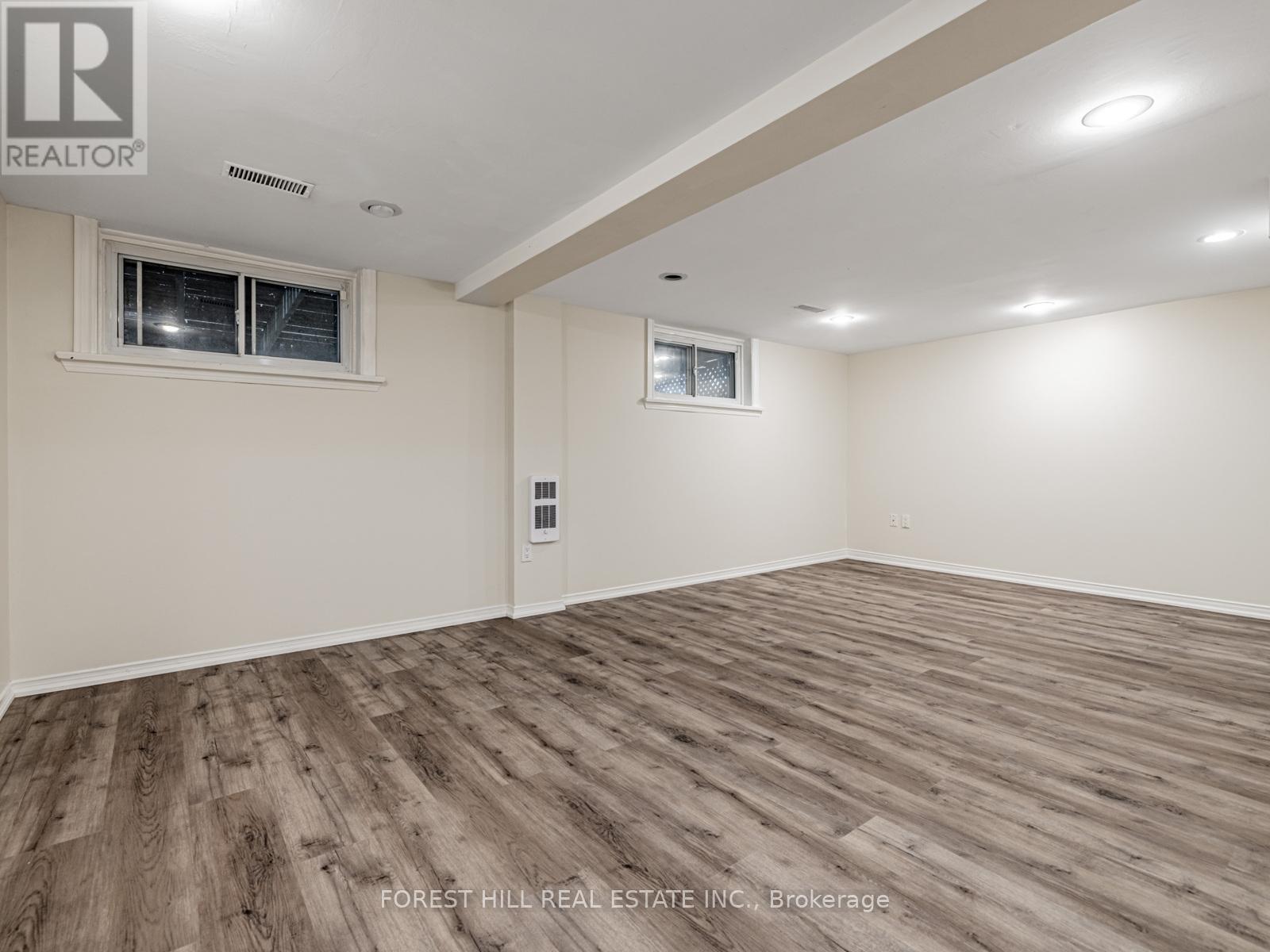 45 WESTOVER HILL ROAD Toronto (Humewood-Cedarvale), ON M6C 3J6