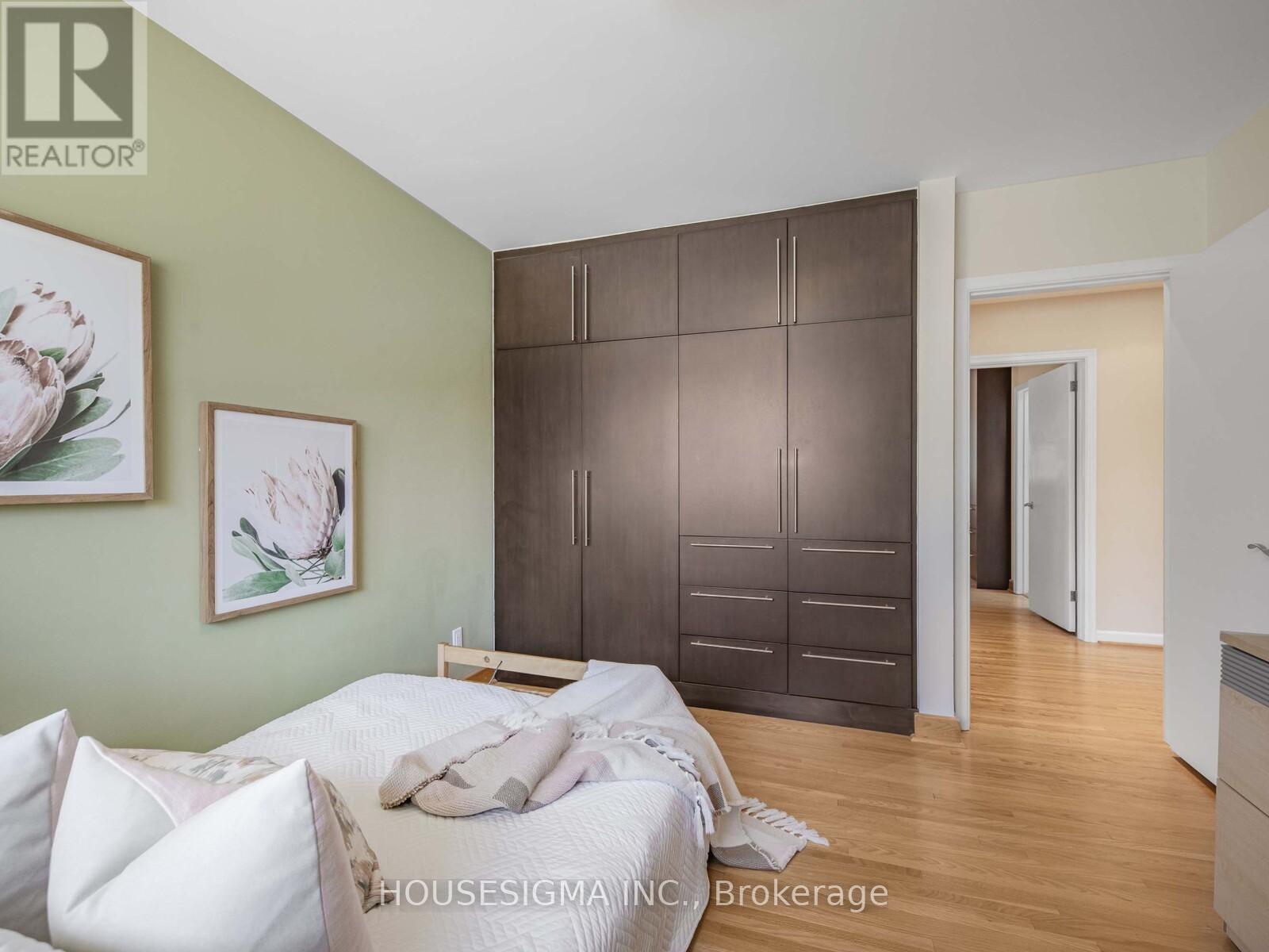 24 Viamede Crescent, Toronto, Ontario  M2K 2A8 - Photo 23 - C12206007