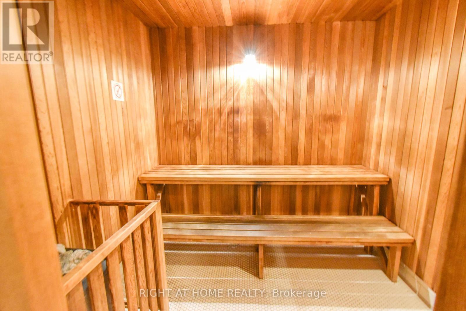 702 - 205 The Donway W, Toronto (Banbury-Don Mills), Ontario  M3B 3S5 - Photo 21 - C12206062