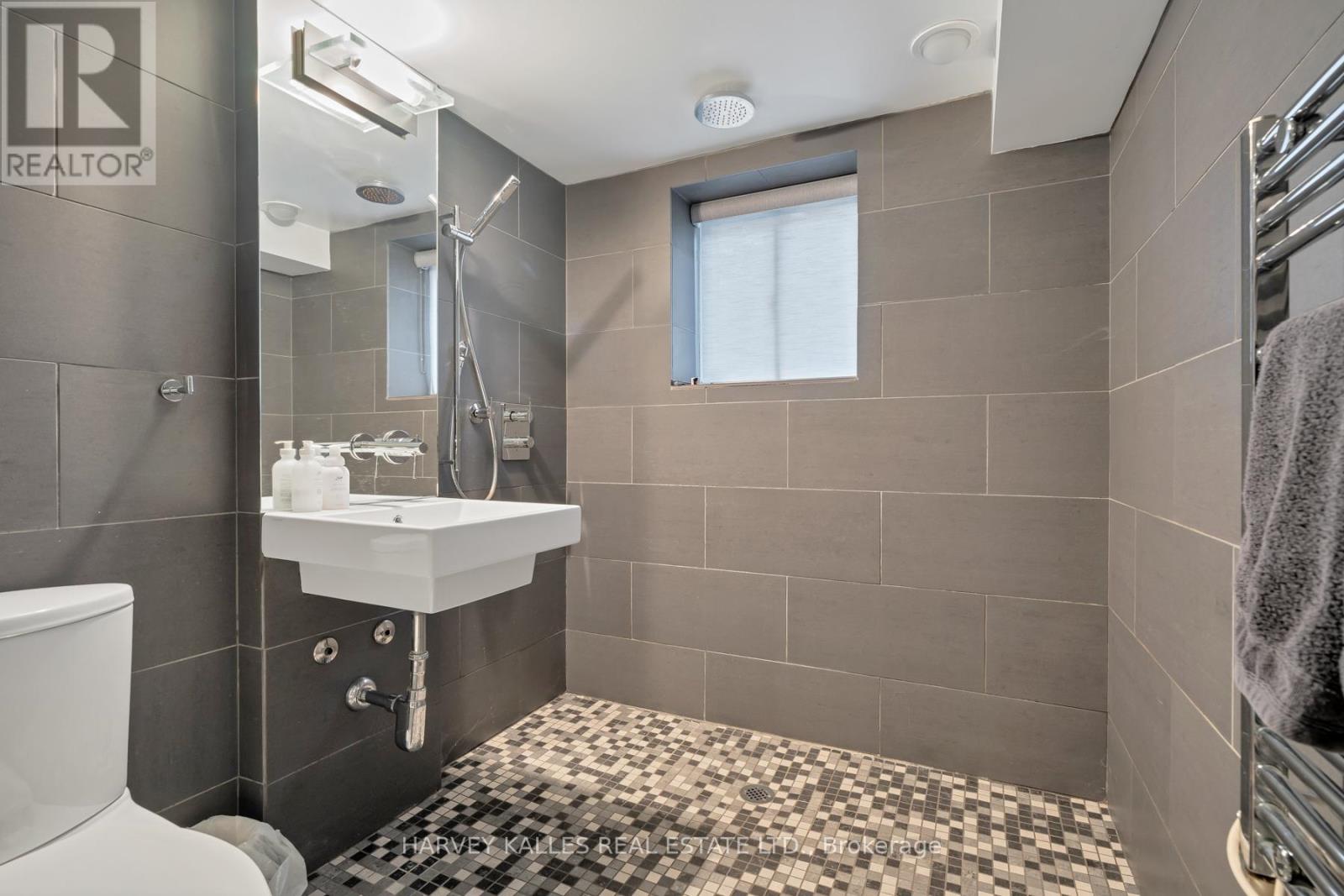 488 St. Clements Avenue, Toronto (Forest Hill North), Ontario  M5N 1M4 - Photo 32 - C12206066