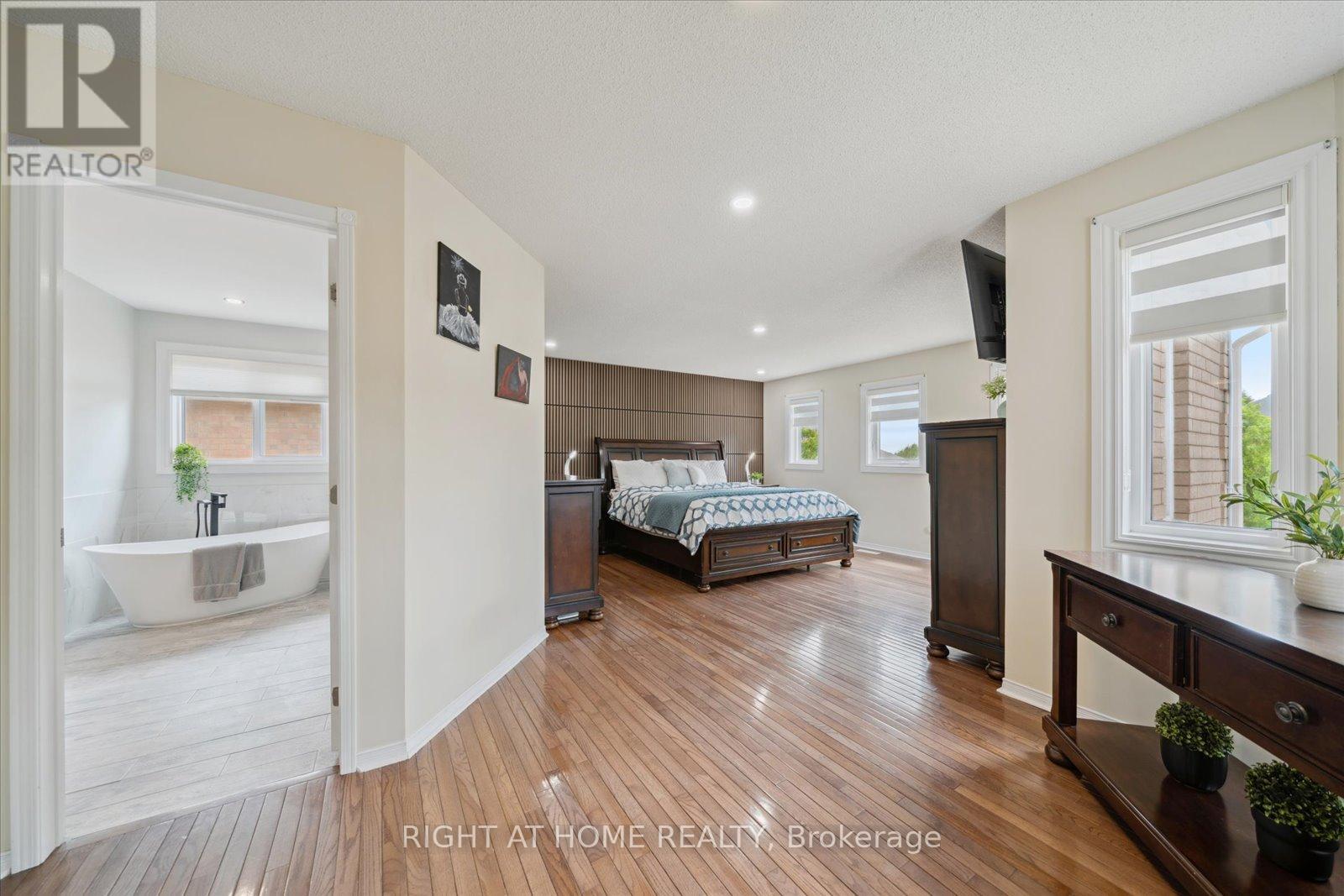 25 Mcivor Street, Whitby, Ontario  L1R 2L7 - Photo 21 - E12181940