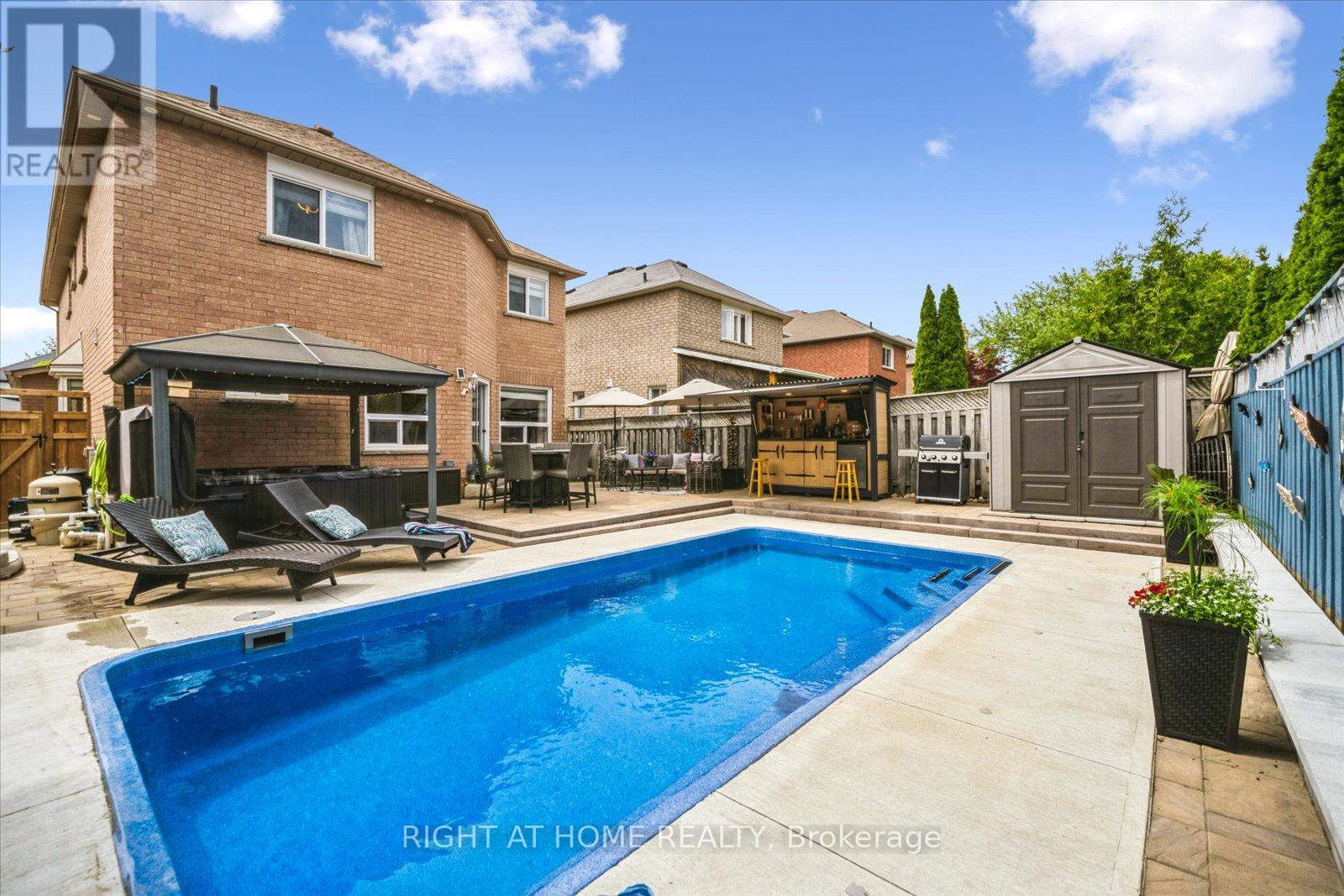 25 Mcivor Street, Whitby, Ontario  L1R 2L7 - Photo 46 - E12181940