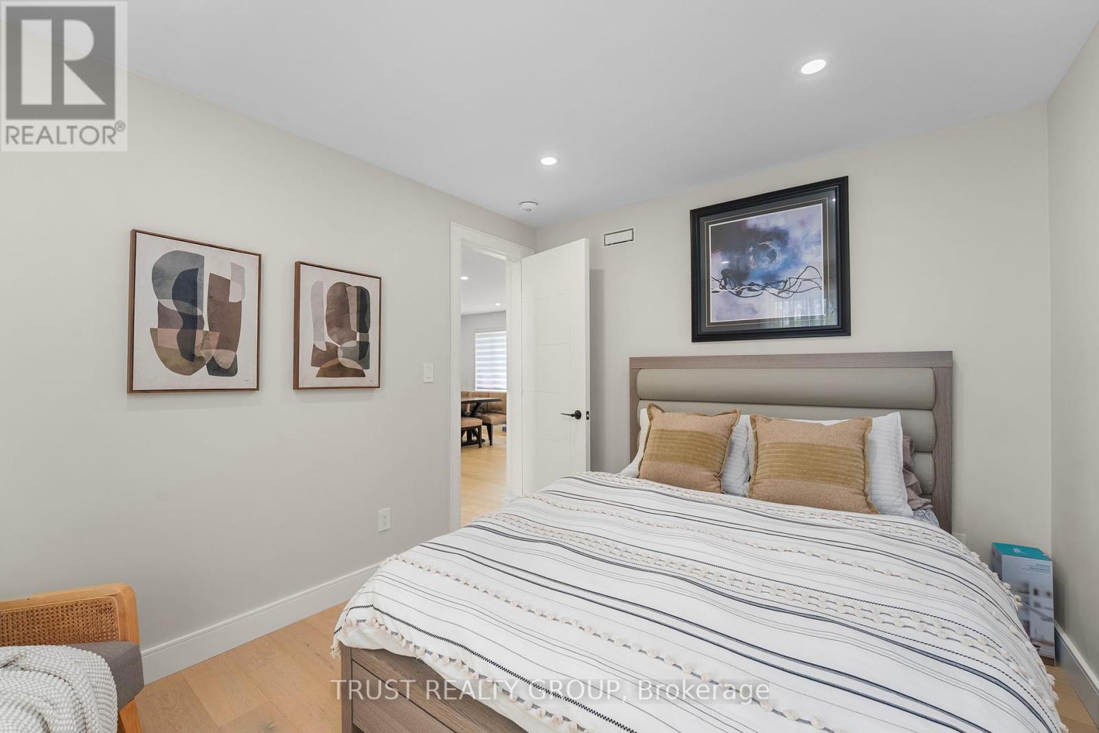 14 Dorine Crescent, Toronto, Ontario  M1L 1Y7 - Photo 14 - E12205962