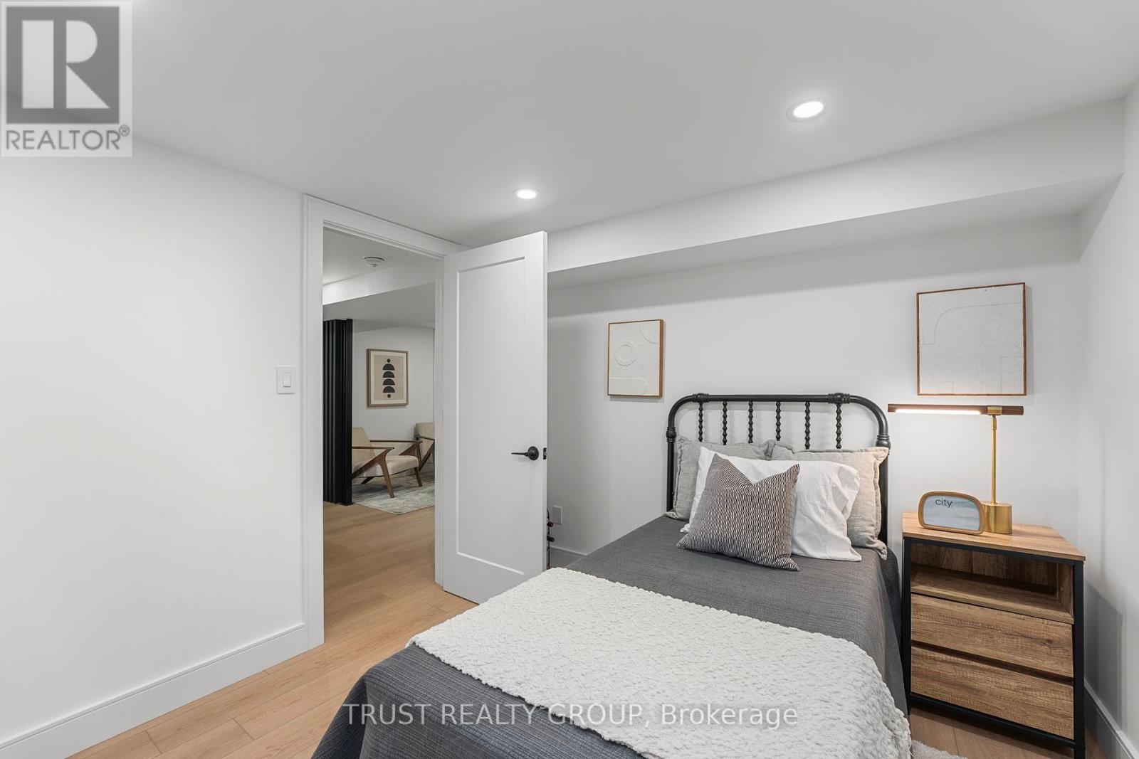 14 Dorine Crescent, Toronto, Ontario  M1L 1Y7 - Photo 22 - E12205962