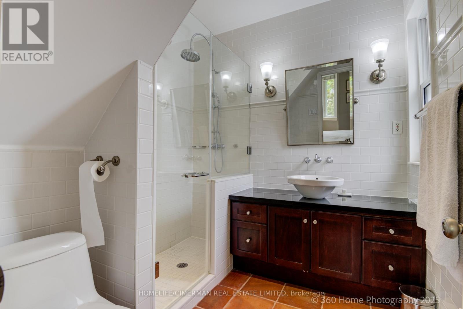 73 Spruce Hill Road, Toronto, Ontario  M4E 3G2 - Photo 17 - E12206033