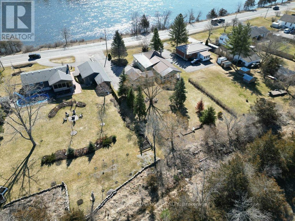 262 South Trent Street, Quinte West, Ontario  K0K 1C0 - Photo 42 - X12057313