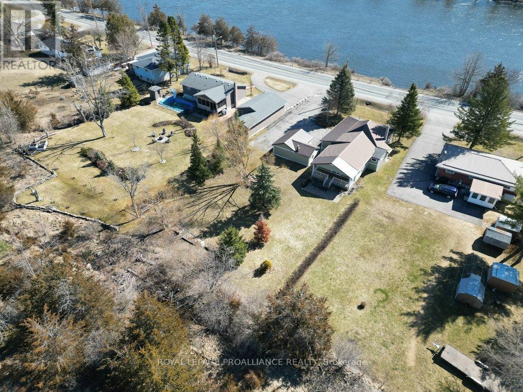 262 South Trent Street, Quinte West, Ontario  K0K 1C0 - Photo 41 - X12057313