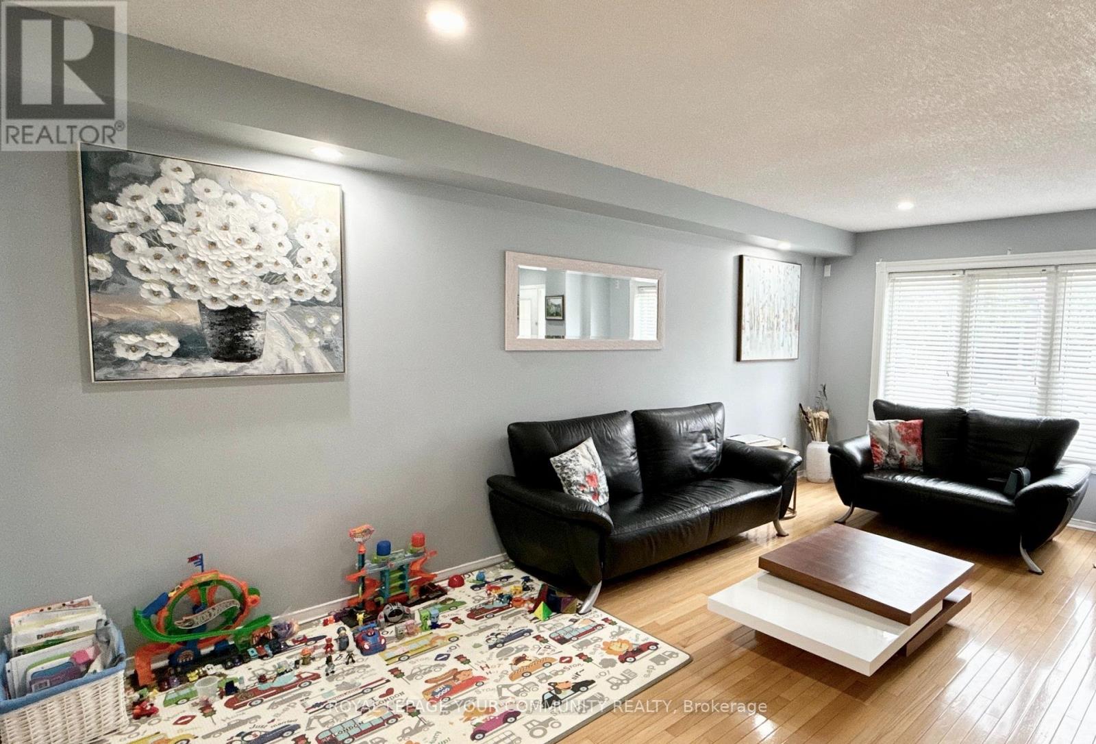 655 Napa Valley Avenue, Vaughan, Ontario  L4H 2J1 - Photo 5 - N12206049