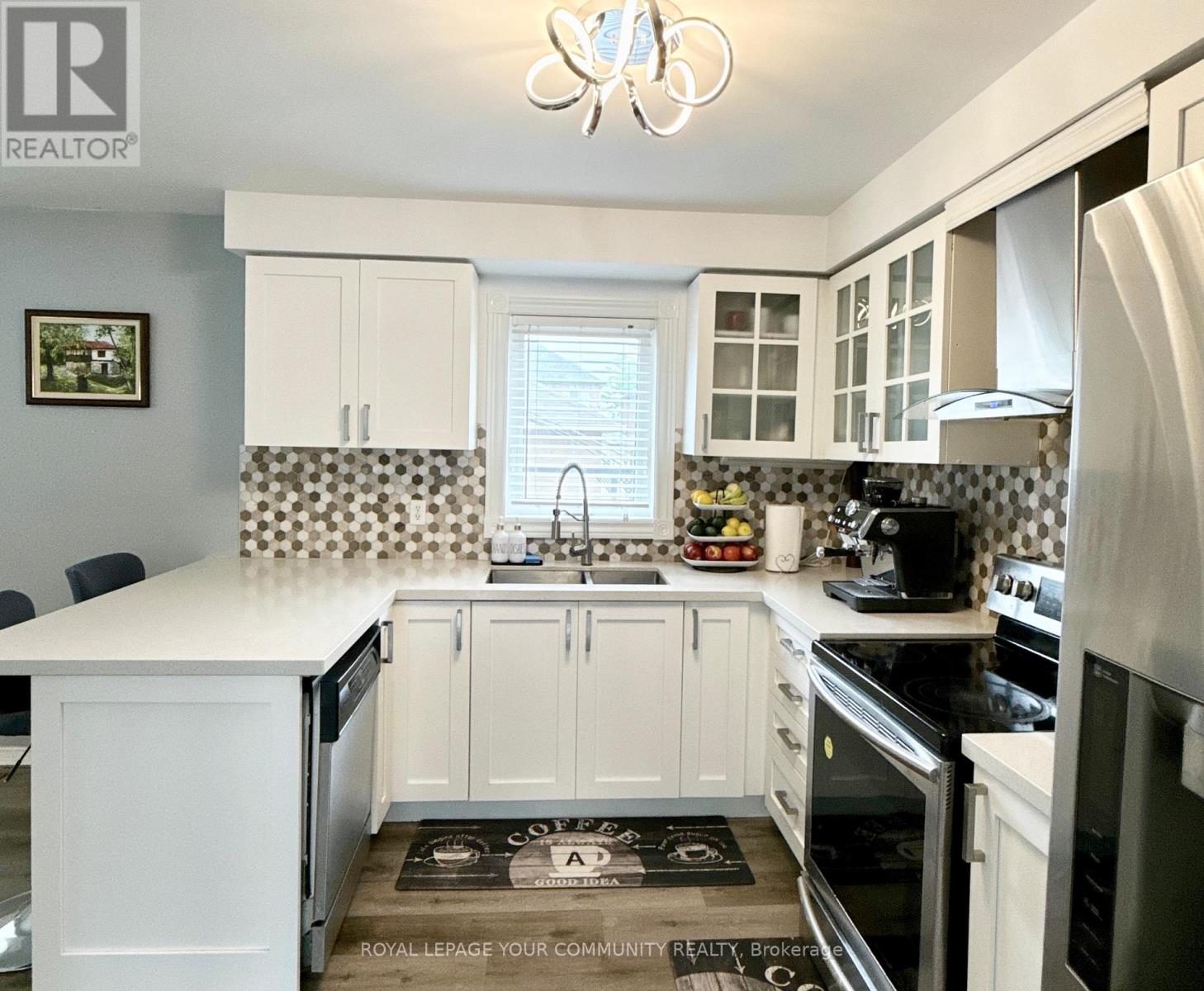655 Napa Valley Avenue, Vaughan, Ontario  L4H 2J1 - Photo 7 - N12206049