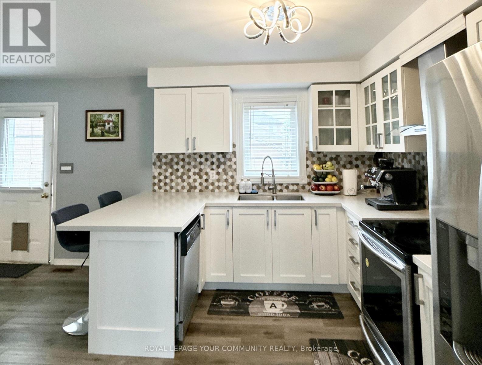 655 Napa Valley Avenue, Vaughan, Ontario  L4H 2J1 - Photo 8 - N12206049