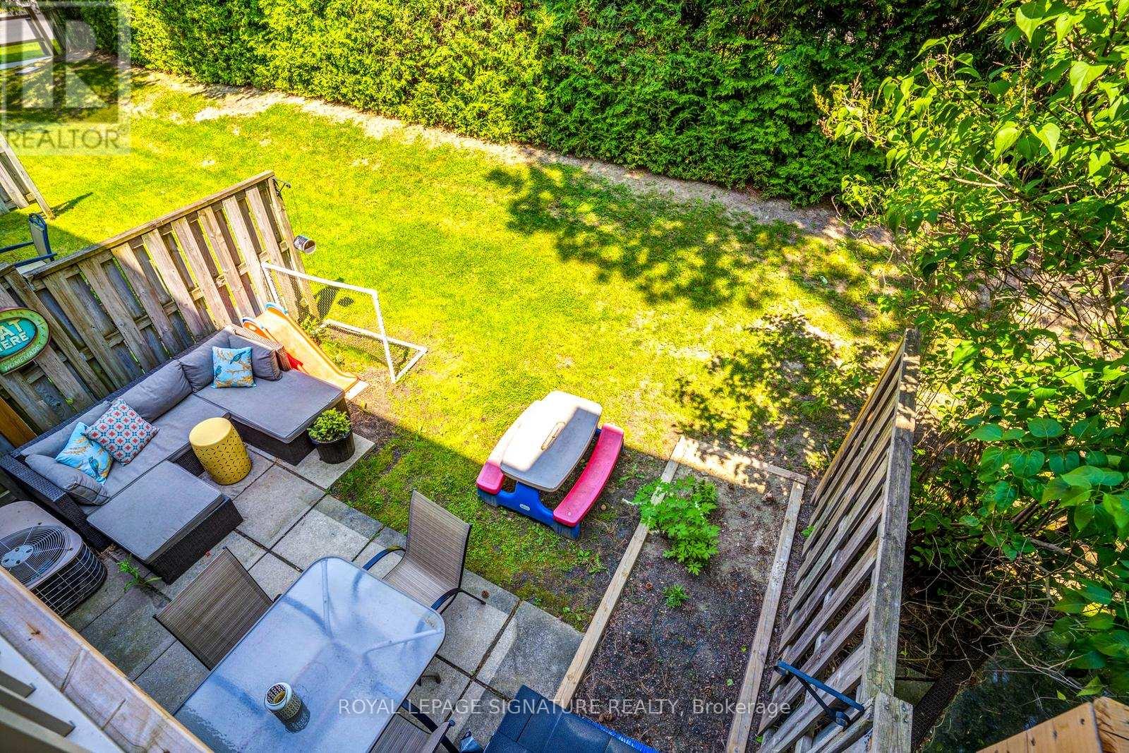 12 - 11 Plaisance Road, Richmond Hill, Ontario  L4C 5H1 - Photo 14 - N12206064