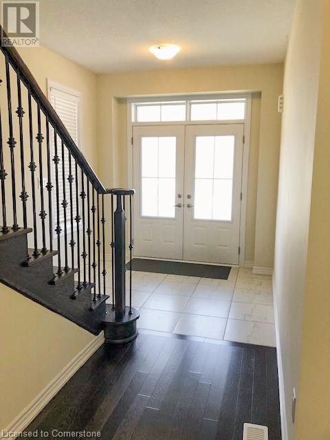59 Malcolm Crescent, Caledonia, Ontario  N3W 0E9 - Photo 3 - 40717488