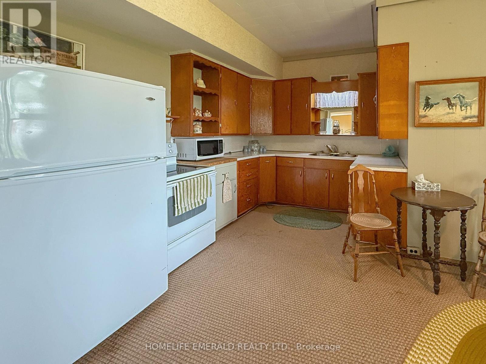 10187 County Road 10 Road, Clearview, Ontario  L0M 1N0 - Photo 22 - S12206014
