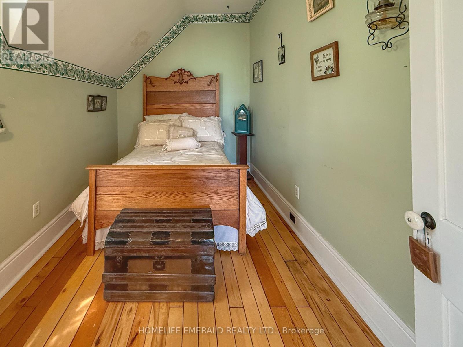 10187 County Road 10 Road, Clearview, Ontario  L0M 1N0 - Photo 31 - S12206014