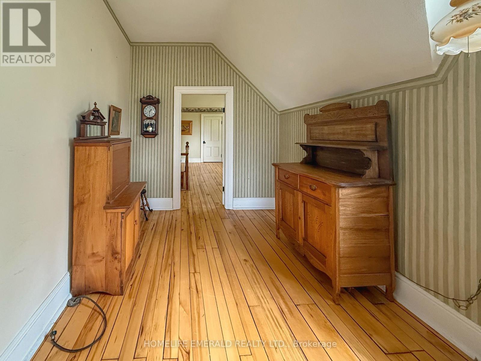 10187 County Road 10 Road, Clearview, Ontario  L0M 1N0 - Photo 34 - S12206014