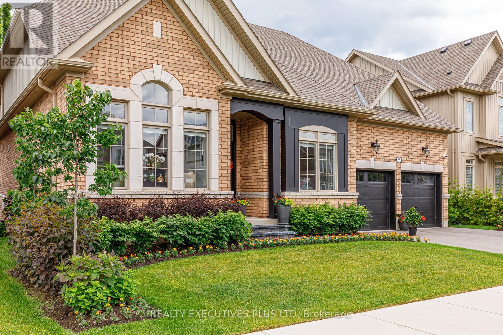 25 Mclean Avenue, Collingwood, Ontario  L9Y 3V2 - Photo 4 - S12206026