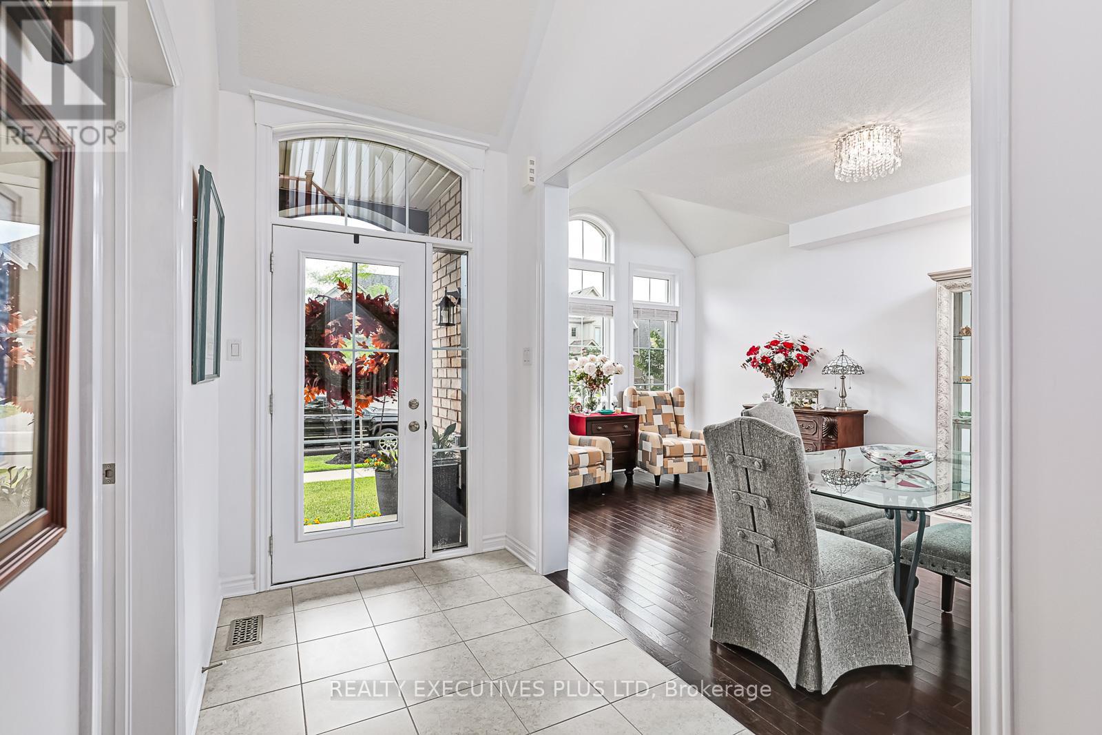 25 Mclean Avenue, Collingwood, Ontario  L9Y 3V2 - Photo 6 - S12206026