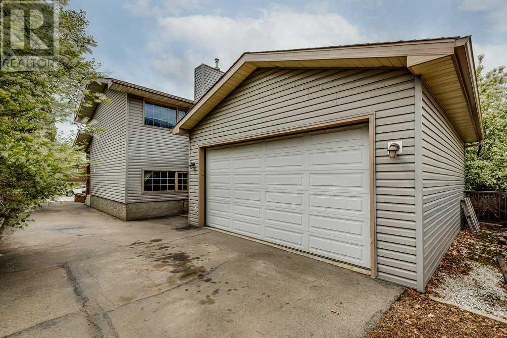 16 Ridgegate Way Sw, Airdrie, Alberta  T4B 1B1 - Photo 28 - A2223598
