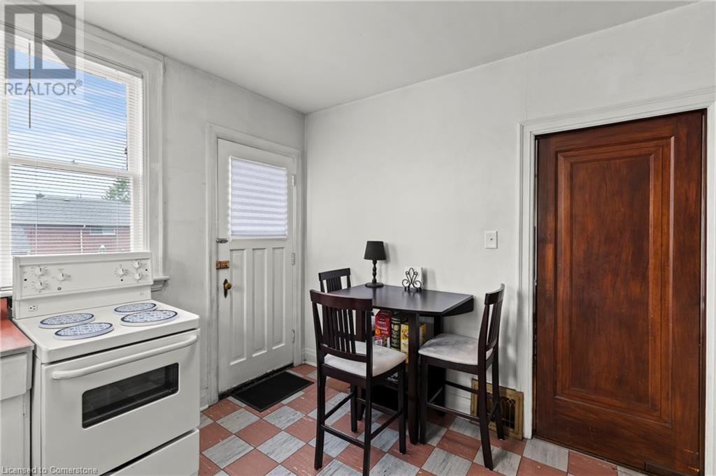 29 Barons Avenue S, Hamilton, Ontario  L8K 2Y1 - Photo 13 - 40736931