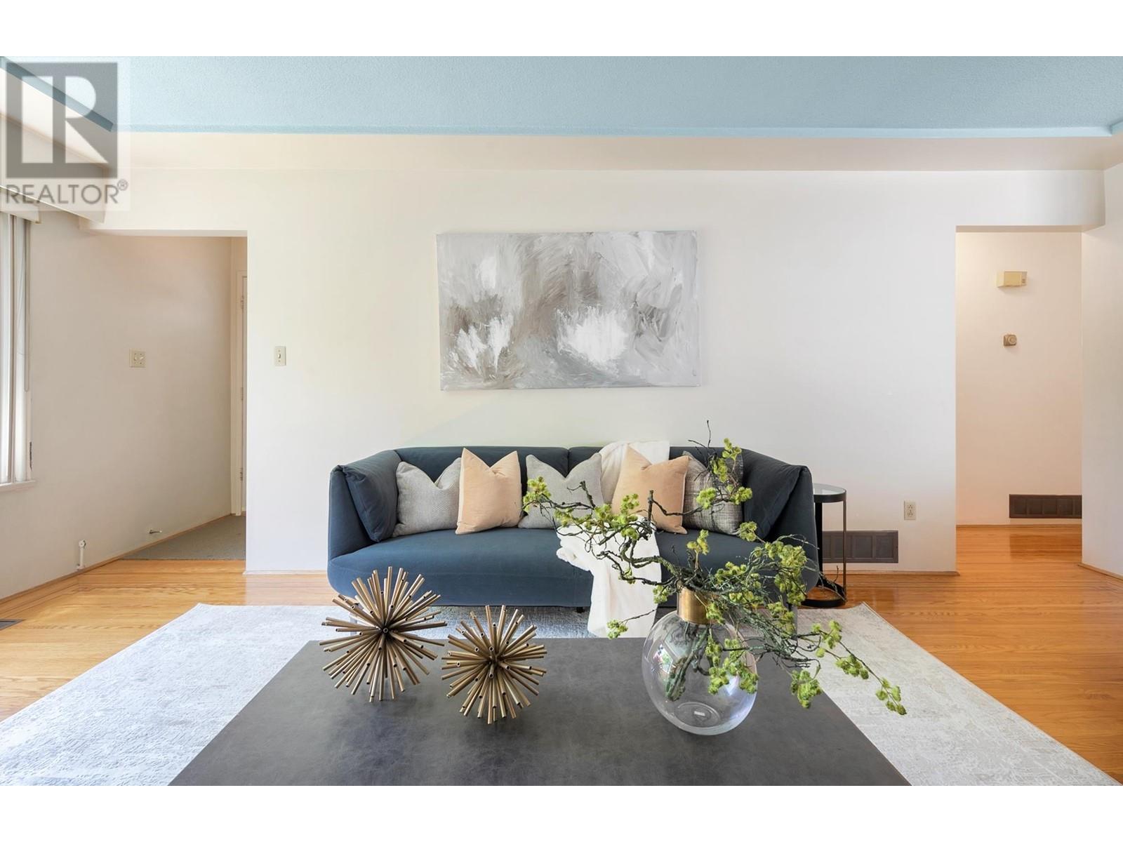 2331 E 46th Avenue, Vancouver, British Columbia  V5S 1A1 - Photo 4 - R3012108