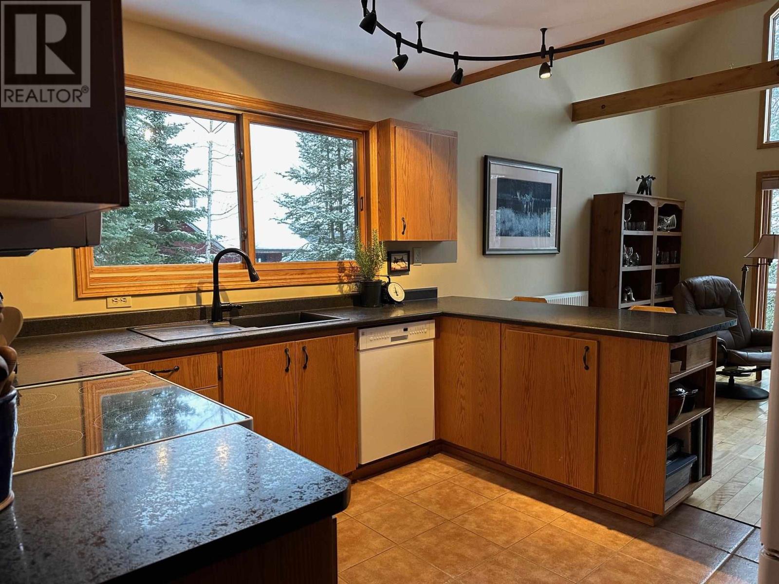309 Cedar Ln, Rossport, Ontario  P0T 2R0 - Photo 10 - TB243659
