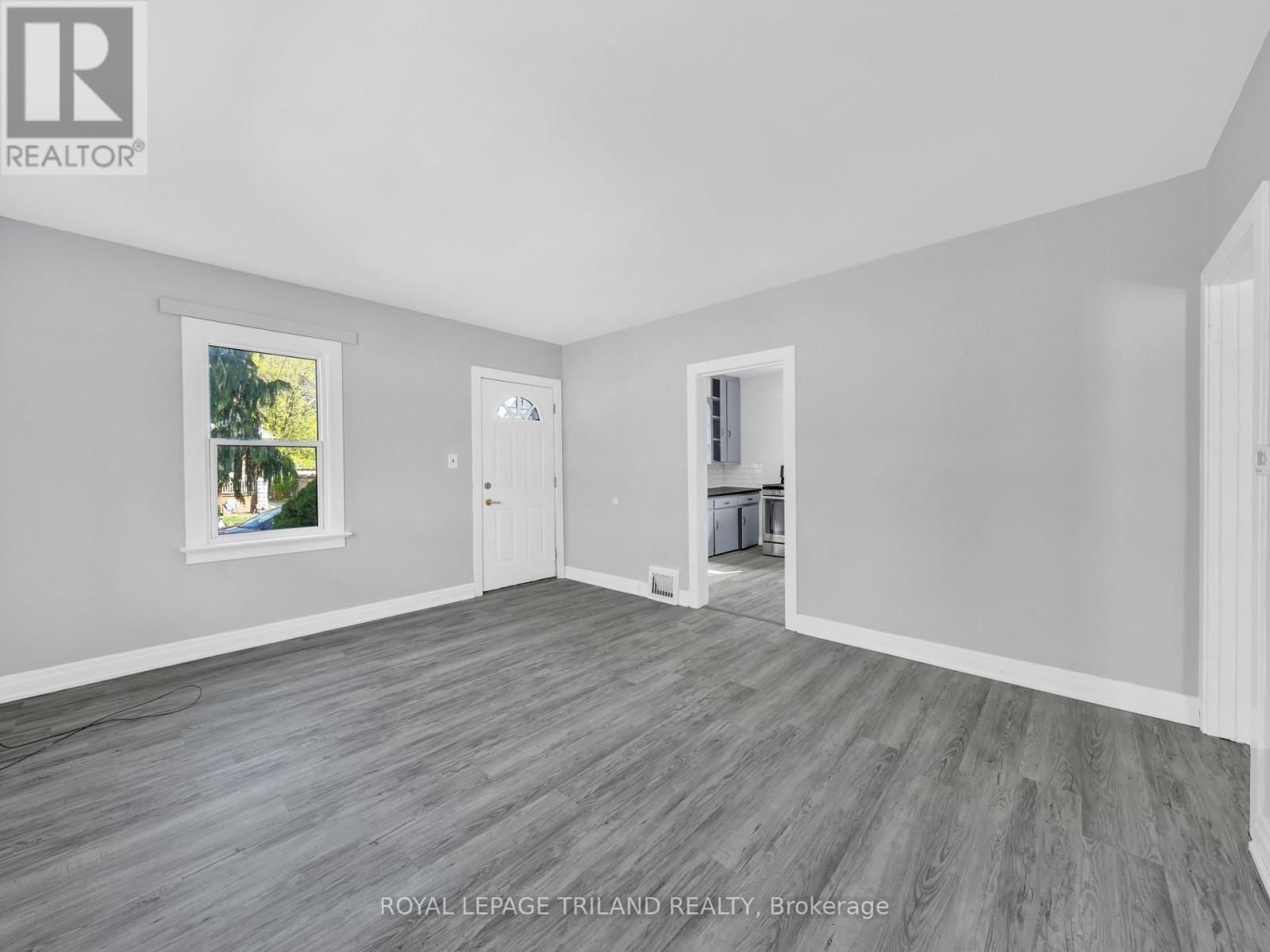 7 Edna Street, Chatham-Kent, Ontario  N7M 1L2 - Photo 4 - X12206127