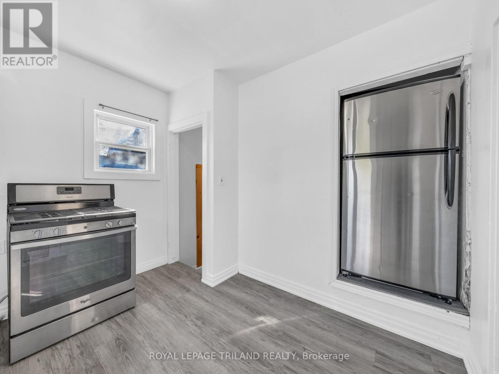 7 Edna Street, Chatham-Kent, Ontario  N7M 1L2 - Photo 6 - X12206127
