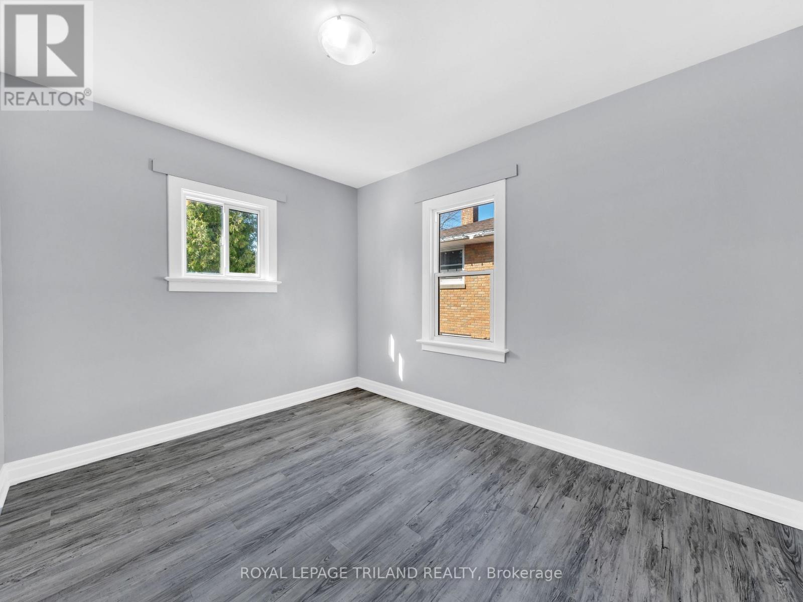 7 Edna Street, Chatham-Kent, Ontario  N7M 1L2 - Photo 7 - X12206127