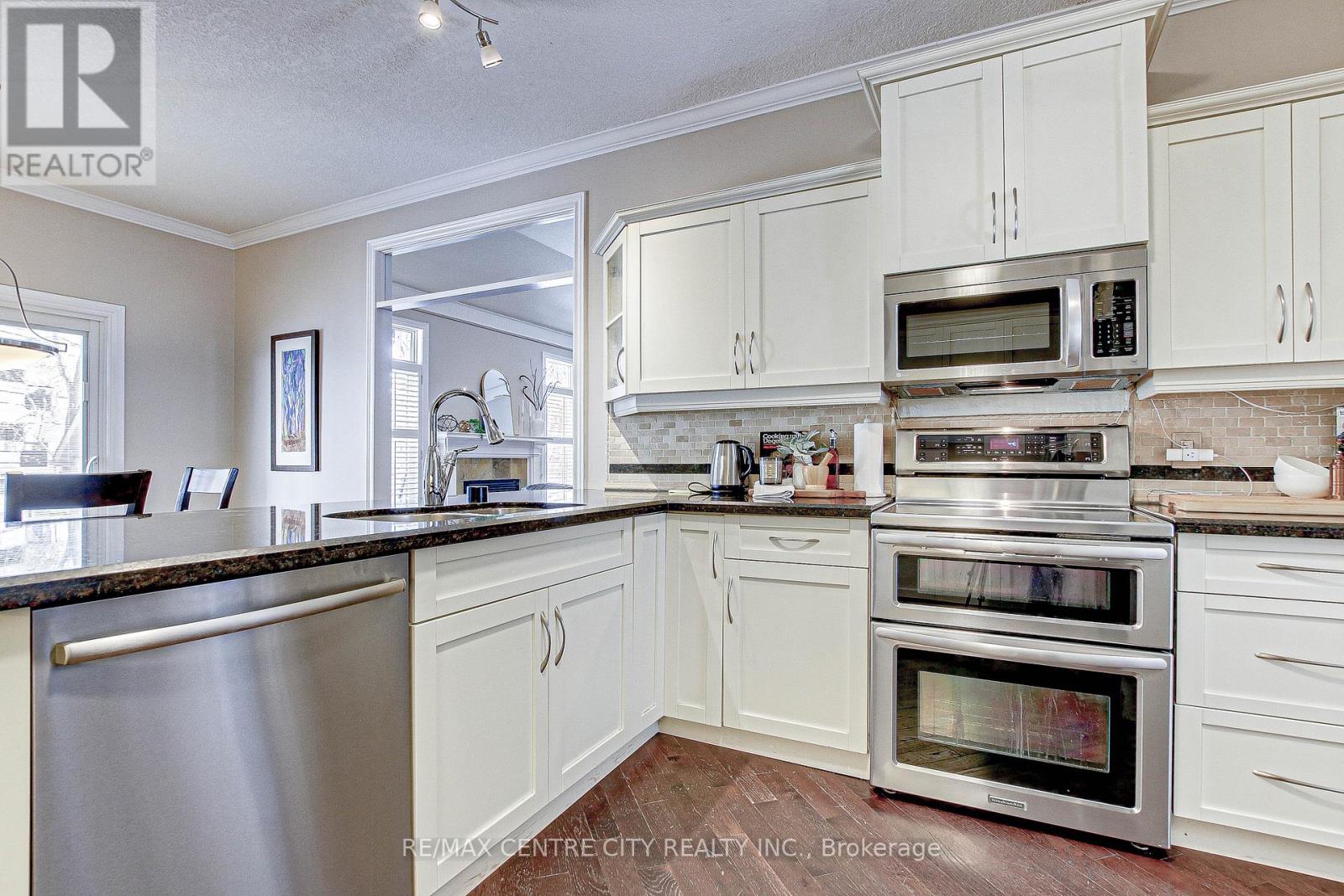 50 Exmoor Place S, London North, Ontario  N5X 3W2 - Photo 22 - X12206160