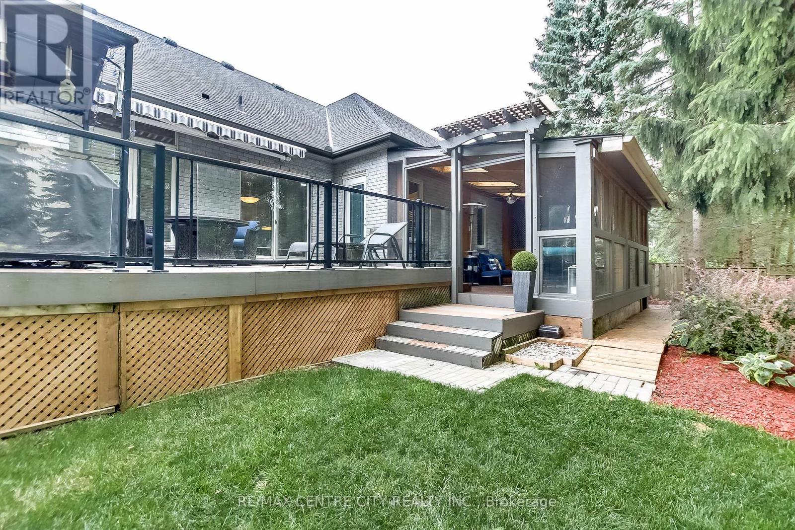50 Exmoor Place S, London North, Ontario  N5X 3W2 - Photo 41 - X12206160