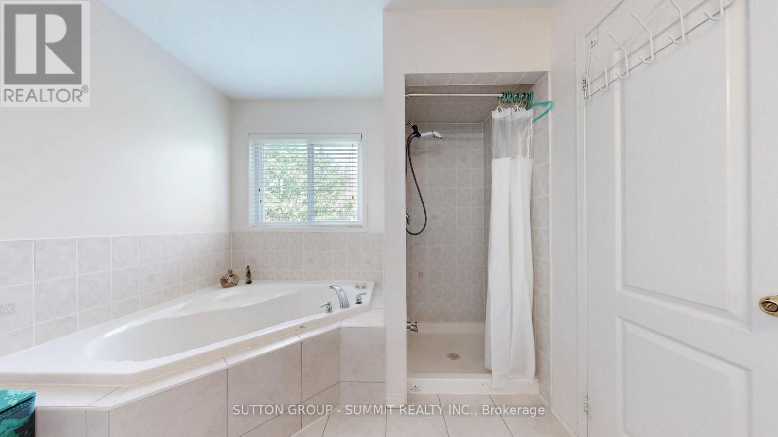 23 - 6035 Bidwell Trail, Mississauga, Ontario  L5V 3C8 - Photo 28 - W12206055