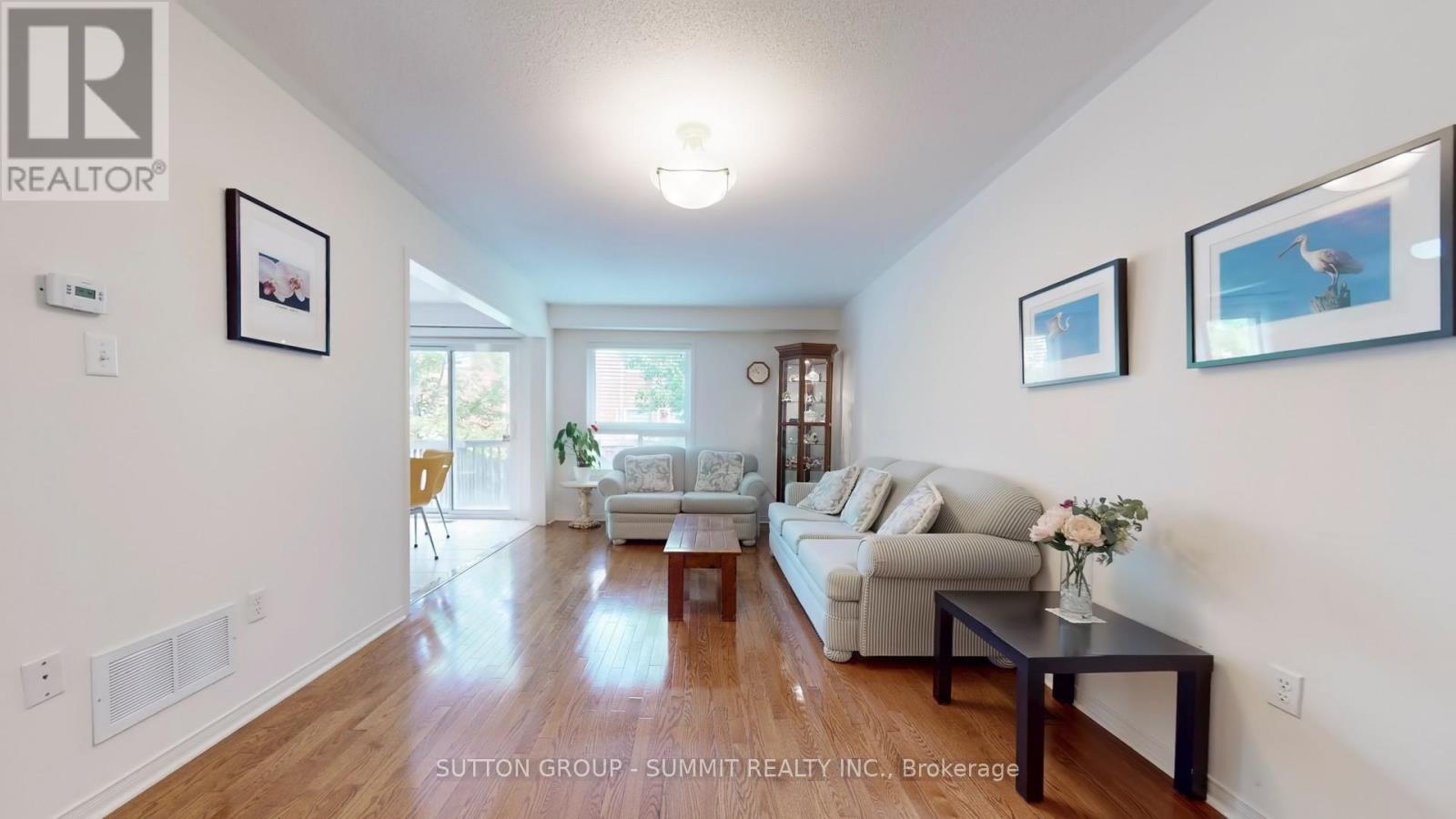 23 - 6035 Bidwell Trail, Mississauga, Ontario  L5V 3C8 - Photo 5 - W12206055