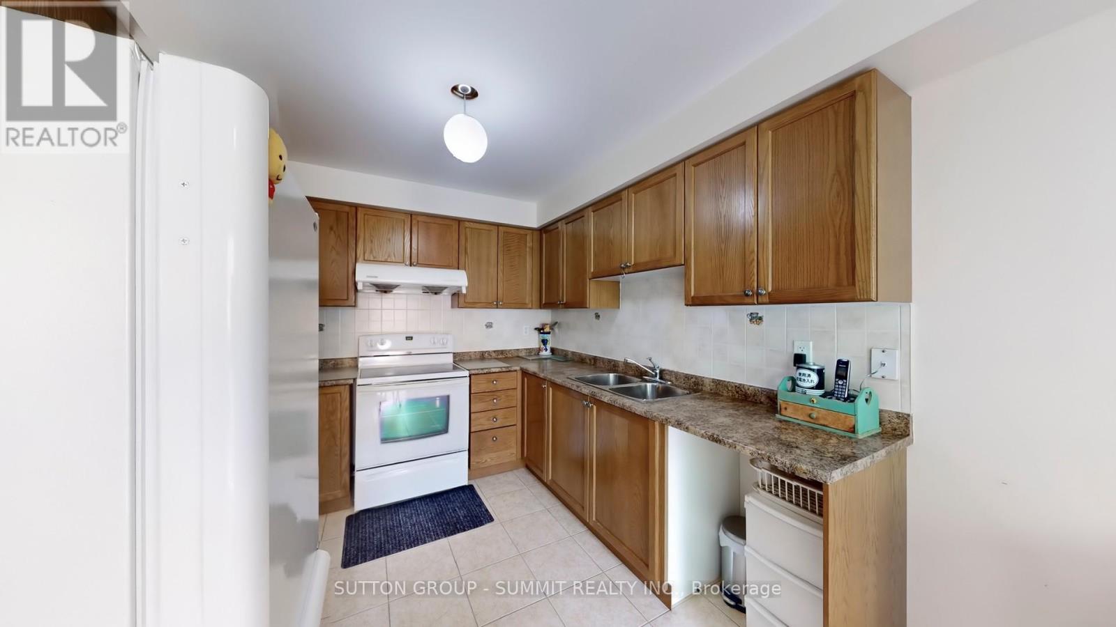 23 - 6035 Bidwell Trail, Mississauga, Ontario  L5V 3C8 - Photo 8 - W12206055