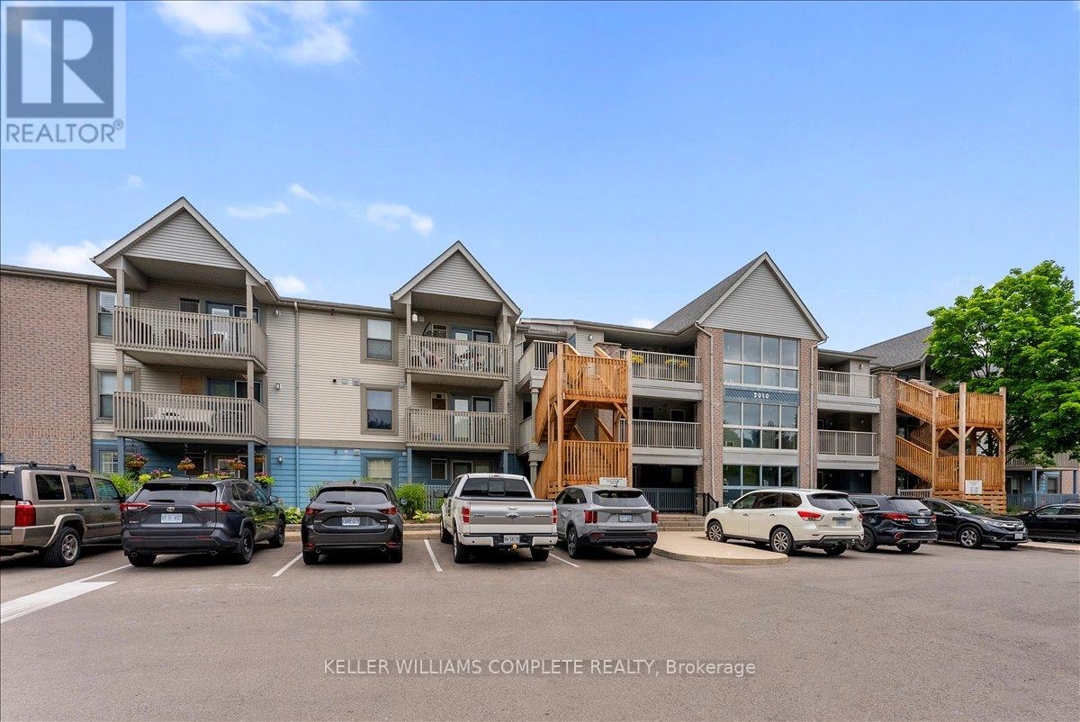 211 - 2010 CLEAVER AVENUE, burlington (headon), Ontario