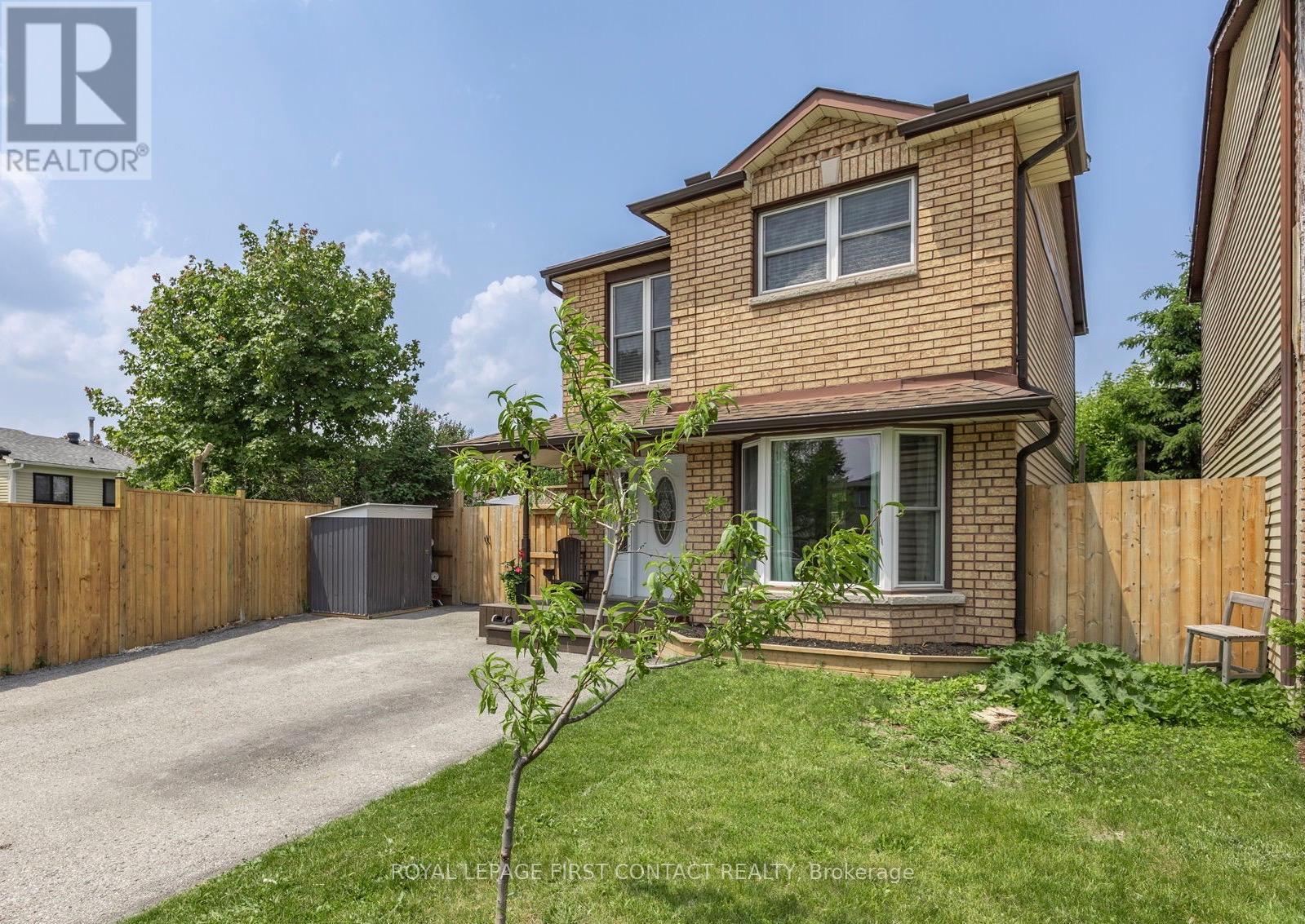 239 Browning Trail, Barrie, Ontario  L4N 5C3 - Photo 1 - S12199800