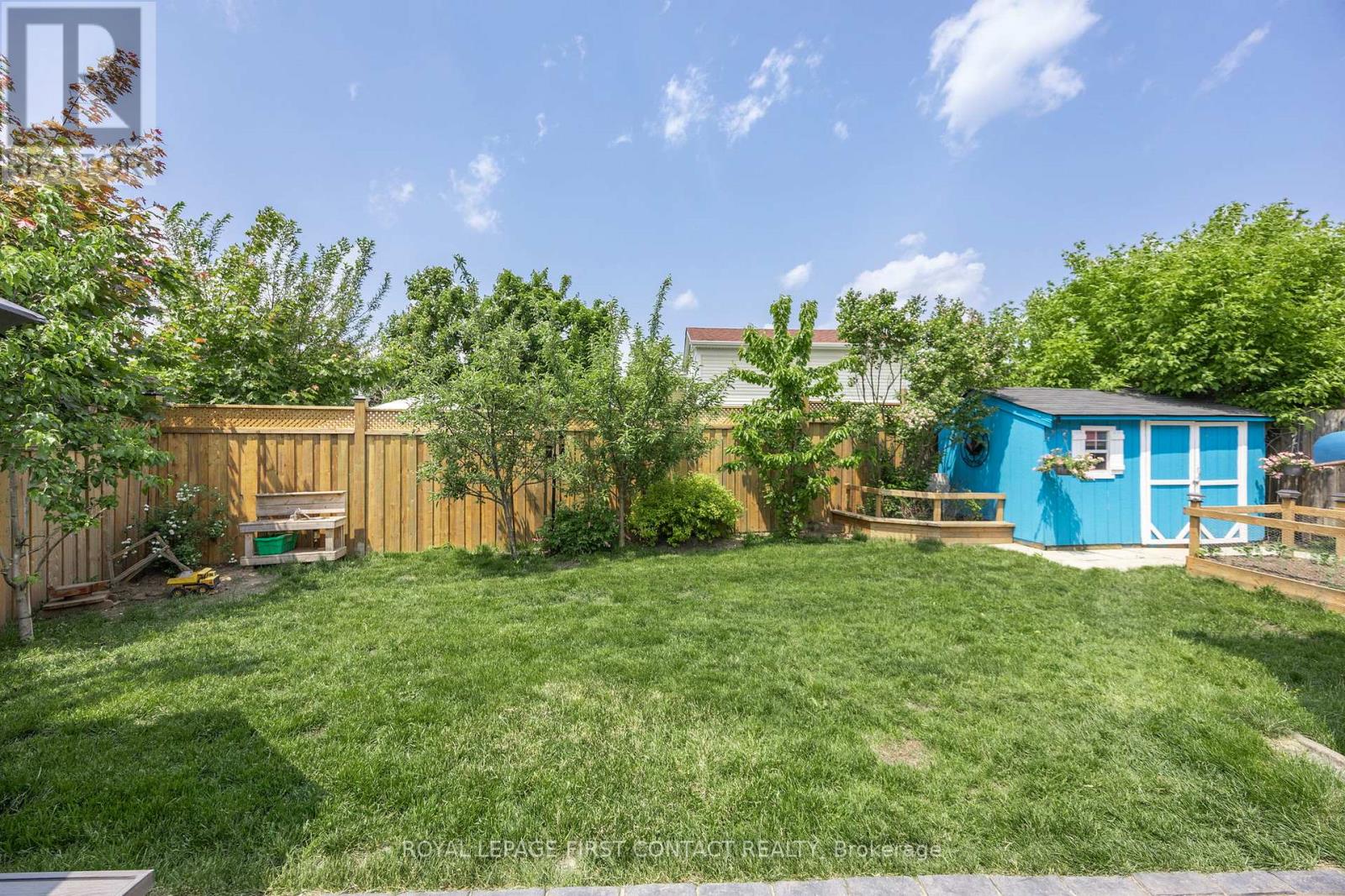 239 Browning Trail, Barrie, Ontario  L4N 5C3 - Photo 18 - S12199800